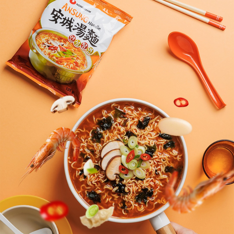 Nongshim An Sung Tang Myun Fideos con Miso y Poco Picante 125g