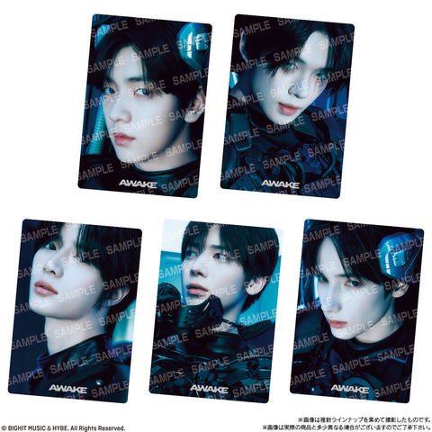 Bandai Tomorrow X Together Galleta Wafer con Photocard 10.6g