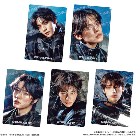 Bandai Tomorrow X Together Galleta Wafer con Photocard 10.6g