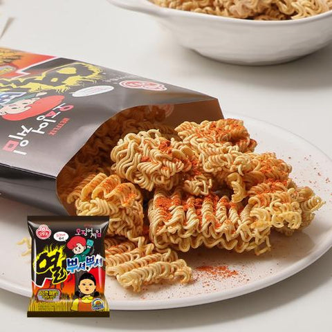 Lanche de Lula Ottogi da Ramyun Sabor Lula Grelhada com Manteiga 90g