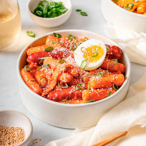 Yopokki Cup Tteokbokki Sabor Rose (gochujang Tomate y Crema) 120g
