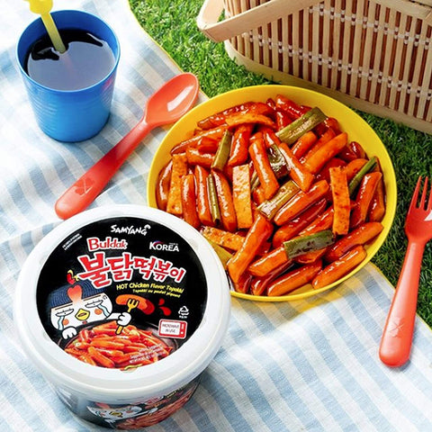 Samyang Buldak Hot Chicken Tteokbokki Original Picante (Microondas) 185g