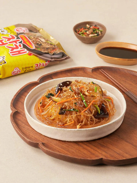 Ottogi Fideos Japchae Instantáneos 75g x 4pks